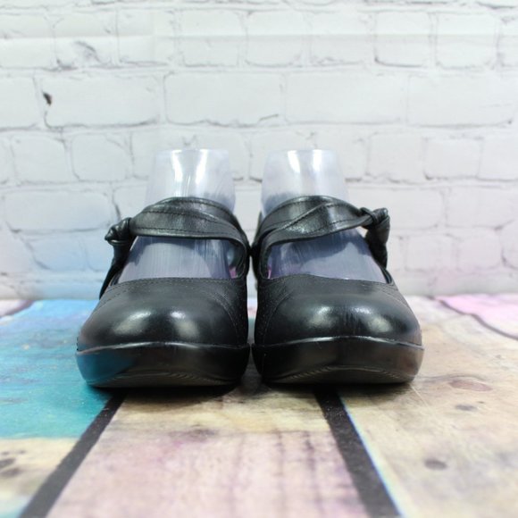 DANSKO  Mary Jane Side Bow Shoes Size 39 / 9 - Picture 4 of 9